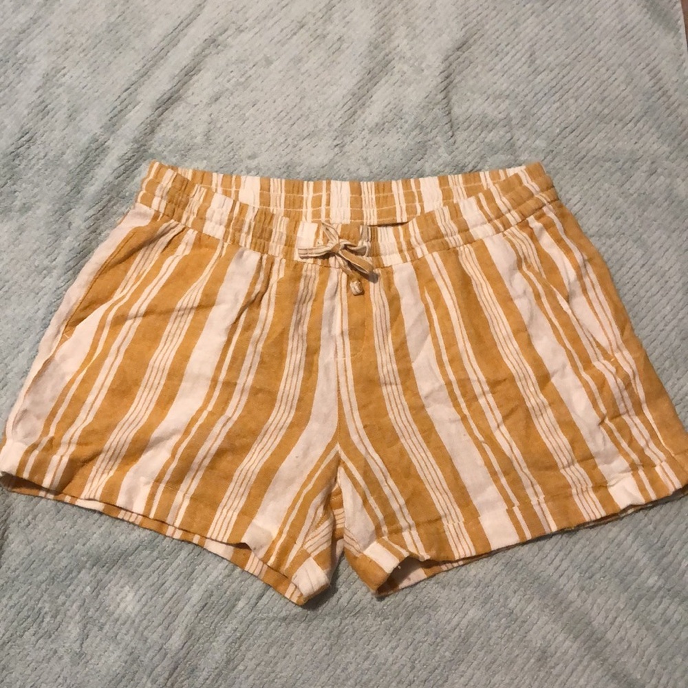 Old navy large cloth shorts
